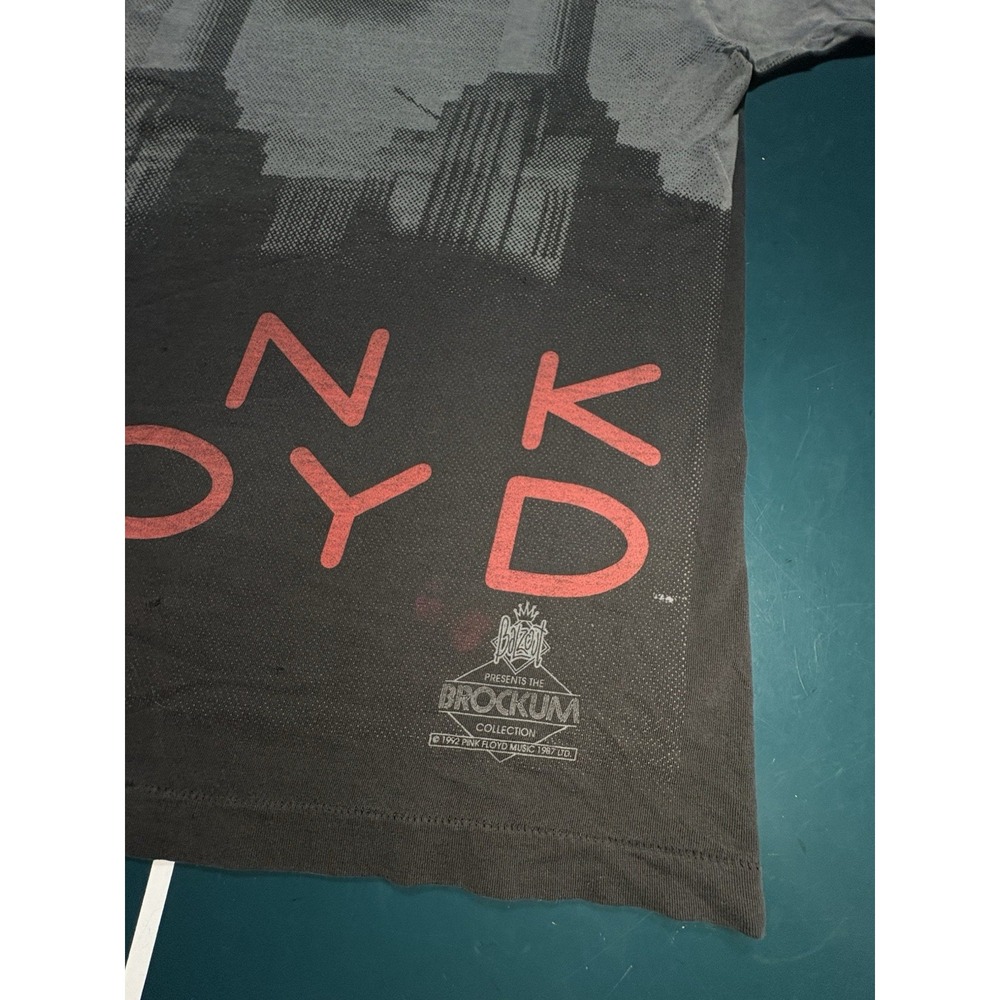 Vintage 90s Pink Floyd ANIMALS Brockum AOP Album Cover T-Shirt Size Large 1992 - Picture 4 of 15